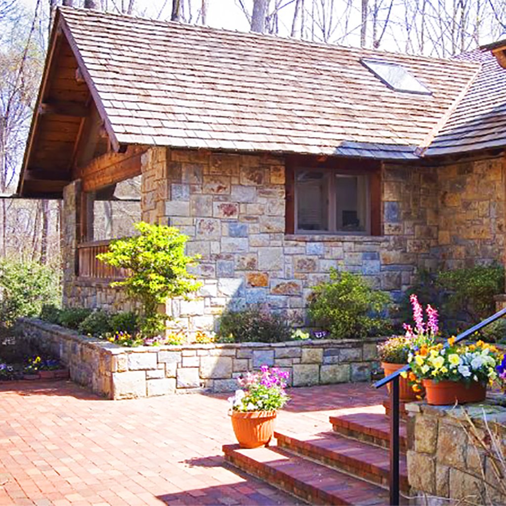 CedAir-Mat® Roof Ventilation Mat Lifestyle Picture