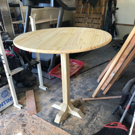 Customer Share - Pine Round Table