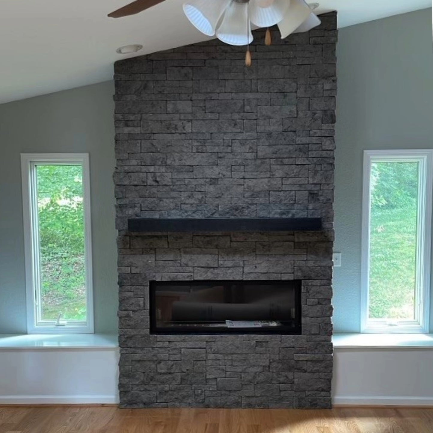 Evolve Stone Capital Sky Stone Veneer (14.25 sq. ft. per box)