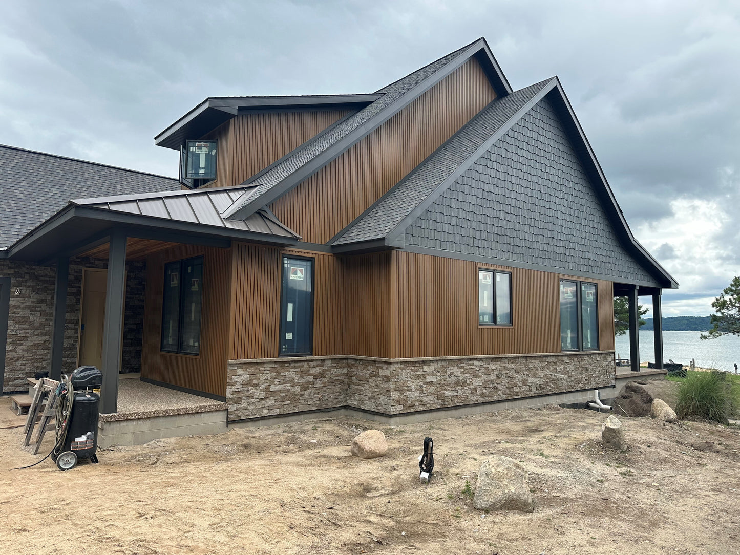 Evolve Stone Capital Sky Stone Veneer (14.25 sq. ft. per box)